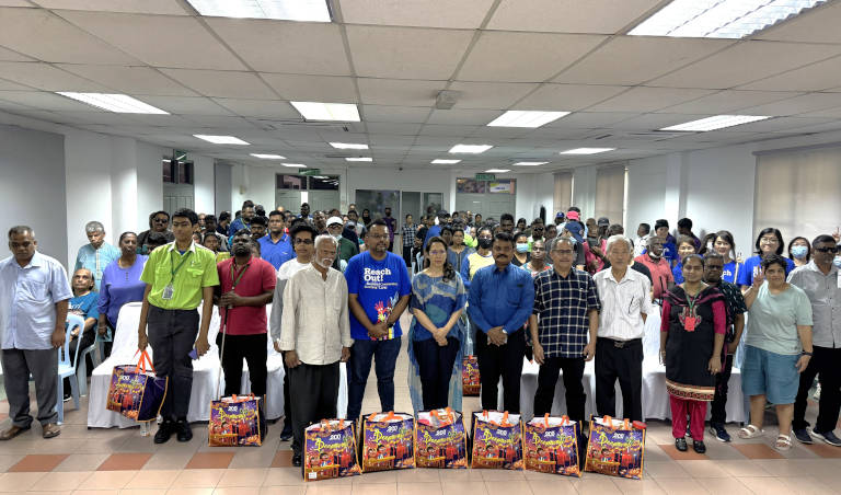pr-bmf-ymfh-spreading-joy-this-deepavali-1